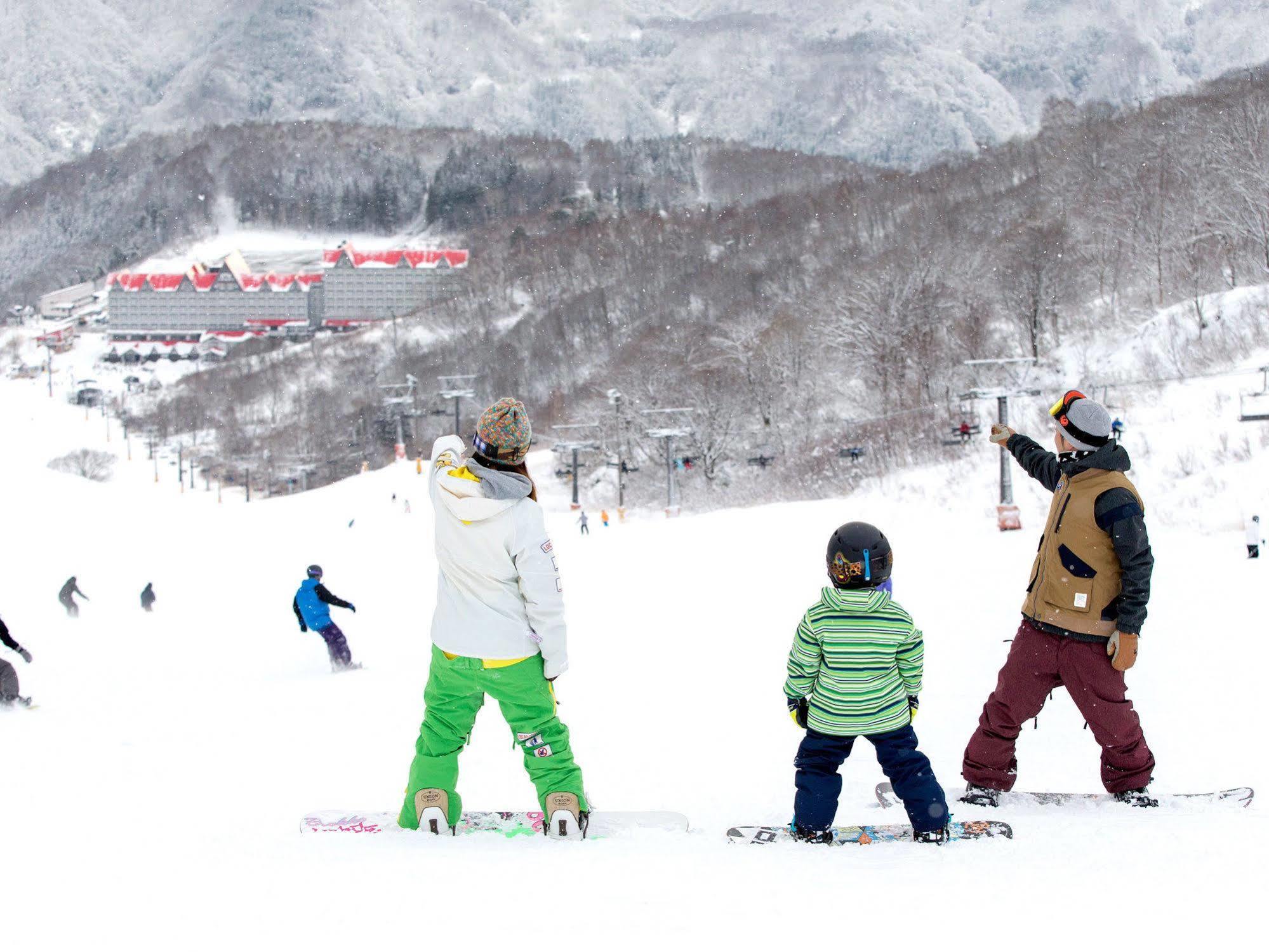 Hotel Green Plaza Hakuba Otari Buitenkant foto