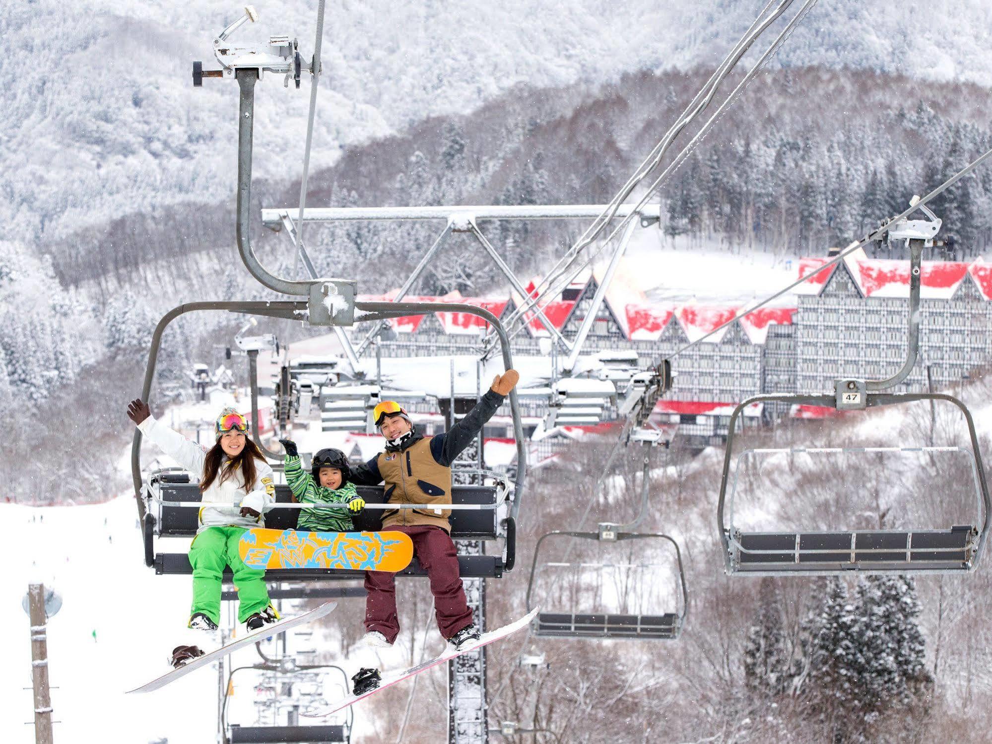 Hotel Green Plaza Hakuba Otari Buitenkant foto